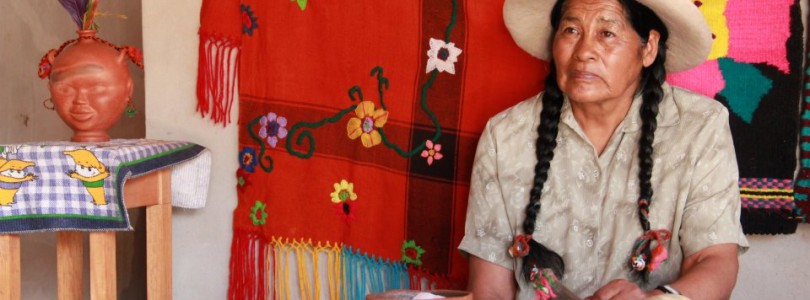 Pupila de mujer, mirada de la tierra