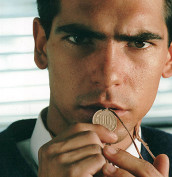 Jhonny cien pesos